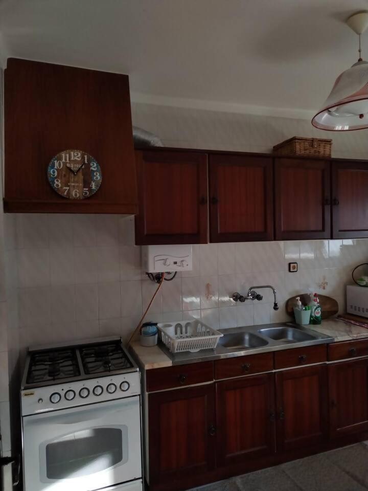 Ip5 Chivas Beach House Ferrel  Esterno foto